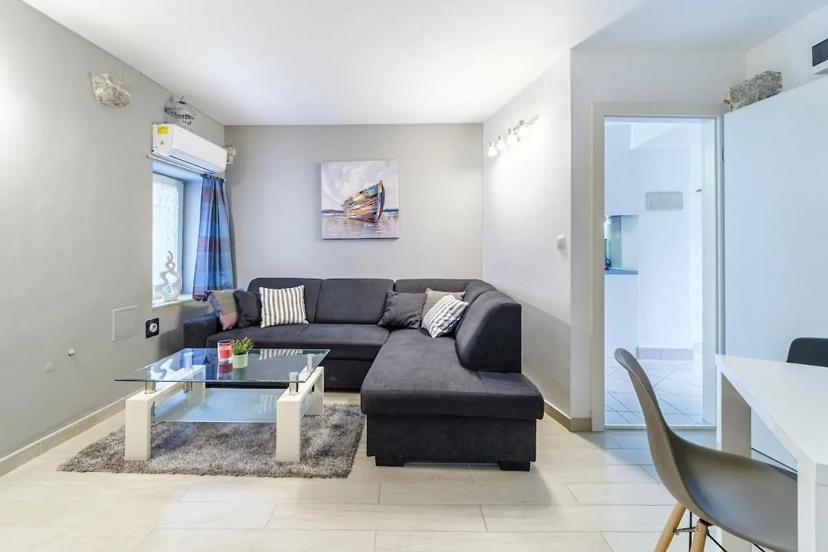 Centar Split Manus Apartment 0*,  Croatia